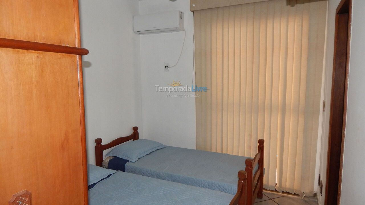 Apartamento para alquiler de vacaciones em Cabo Frio (Praia do Forte)