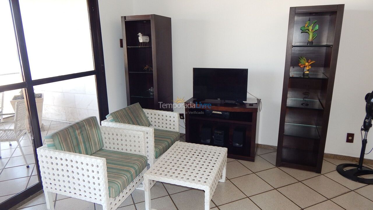 Apartamento para alquiler de vacaciones em Cabo Frio (Praia do Forte)