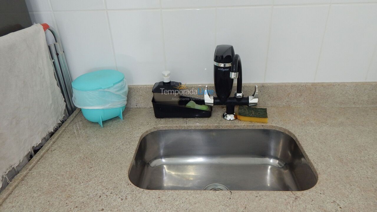 Apartamento para aluguel de temporada em Cabo Frio (Algodoal)