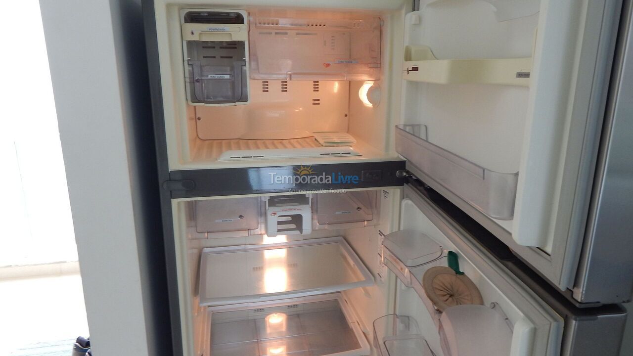 Apartamento para aluguel de temporada em Cabo Frio (Algodoal)