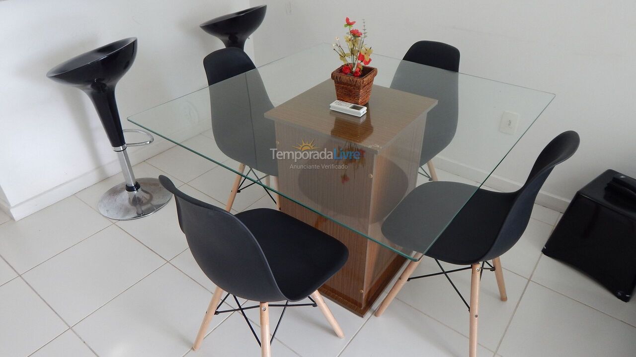 Apartamento para aluguel de temporada em Cabo Frio (Algodoal)