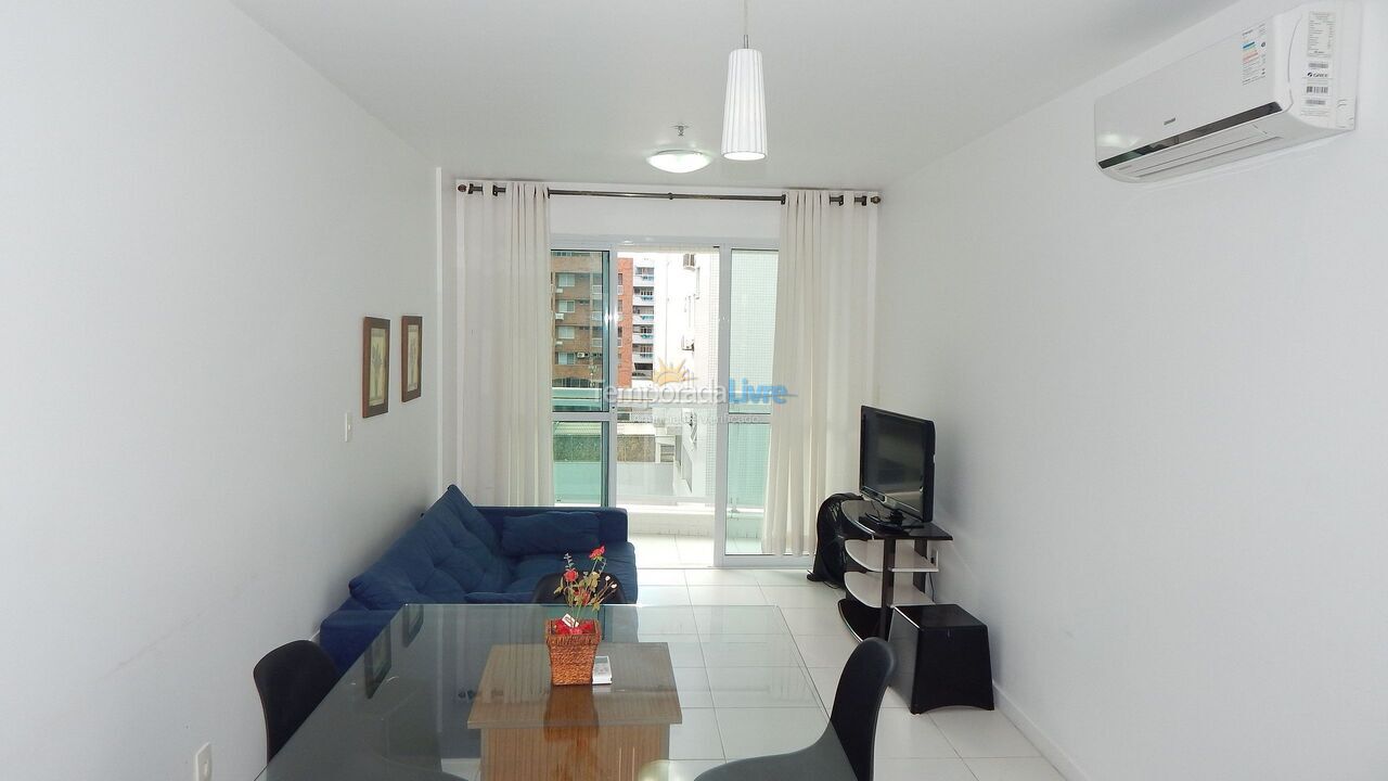 Apartamento para aluguel de temporada em Cabo Frio (Algodoal)