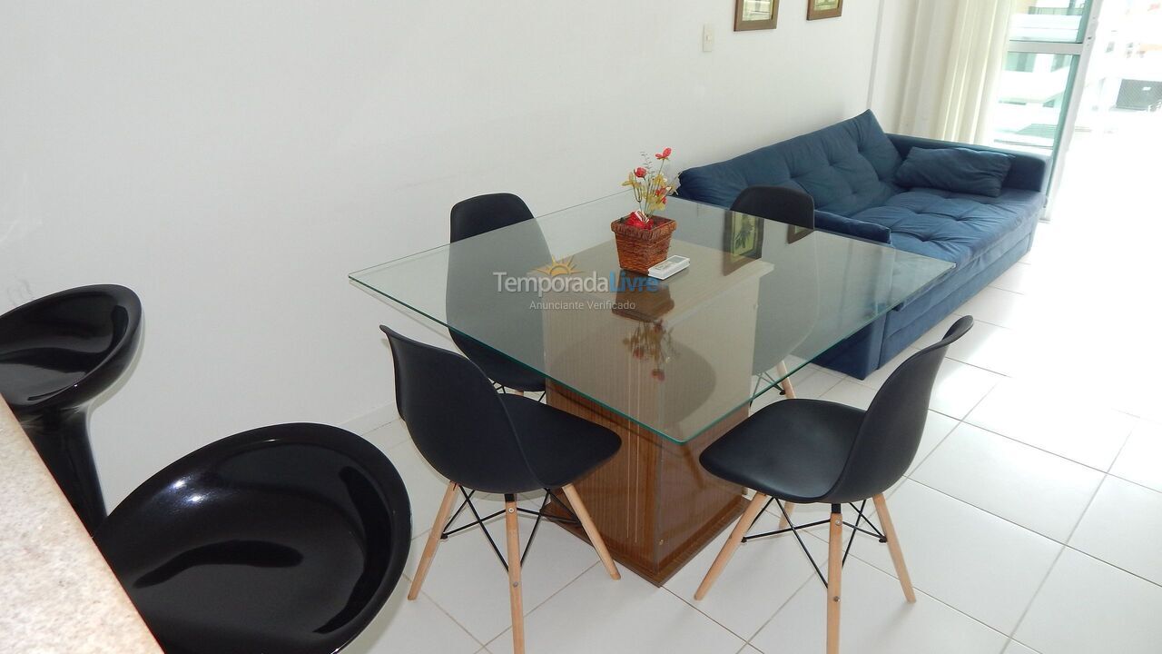 Apartamento para aluguel de temporada em Cabo Frio (Algodoal)