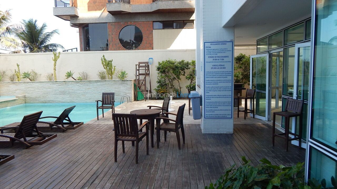 Apartamento para aluguel de temporada em Cabo Frio (Algodoal)