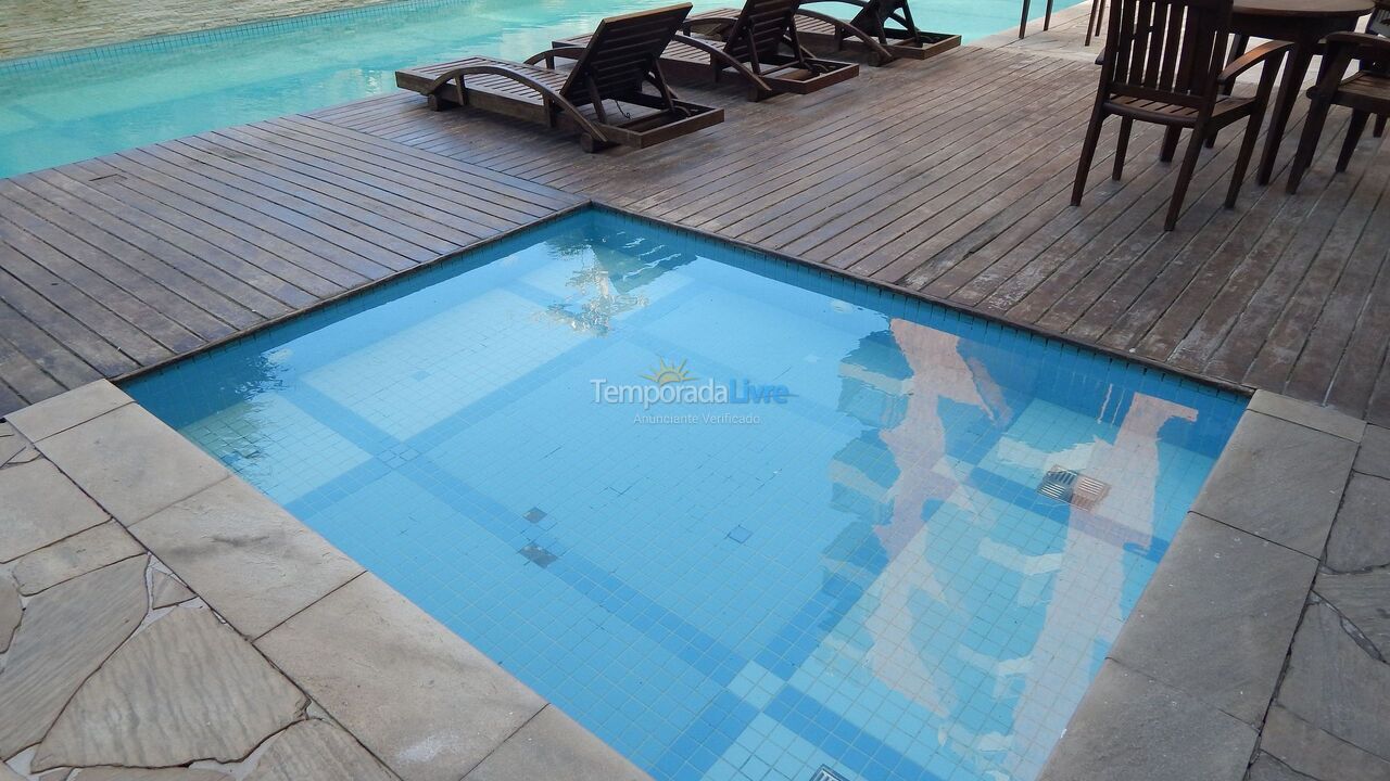 Apartamento para aluguel de temporada em Cabo Frio (Algodoal)