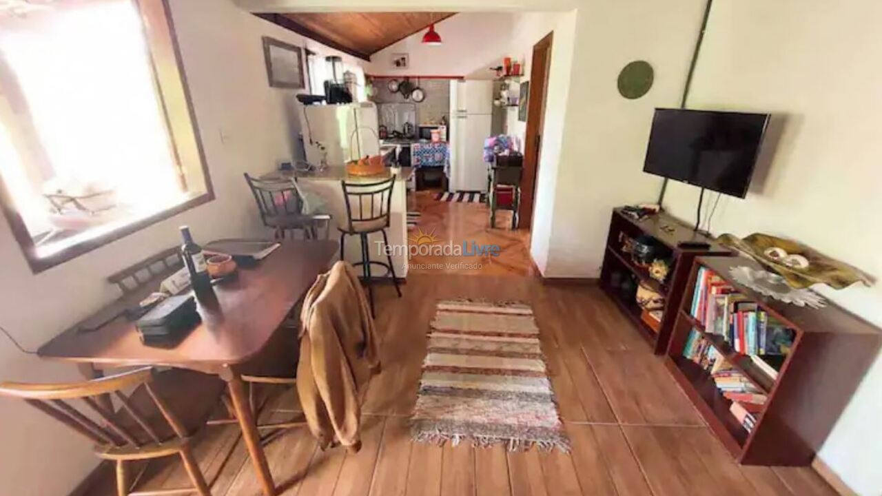 Chácara / sítio para aluguel de temporada em Nova Friburgo (Rio Bonito de Lumiar)