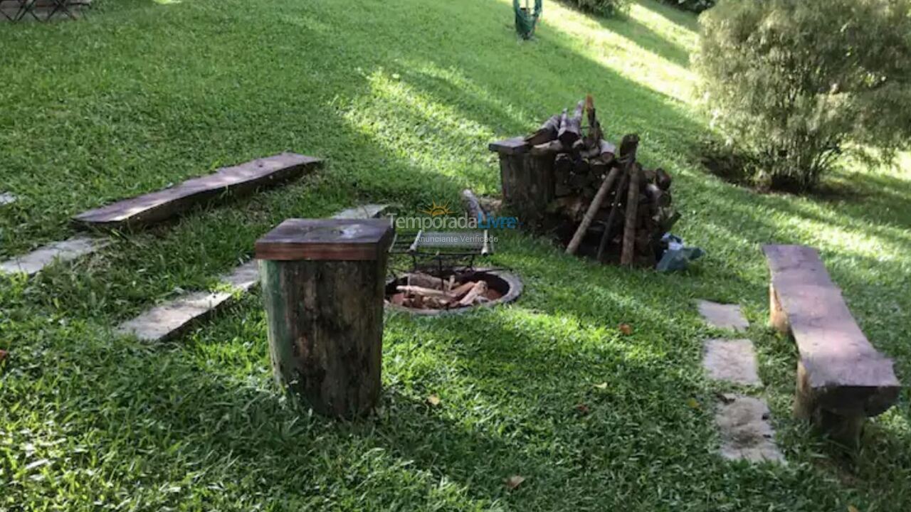 Chácara / sítio para aluguel de temporada em Nova Friburgo (Rio Bonito de Lumiar)