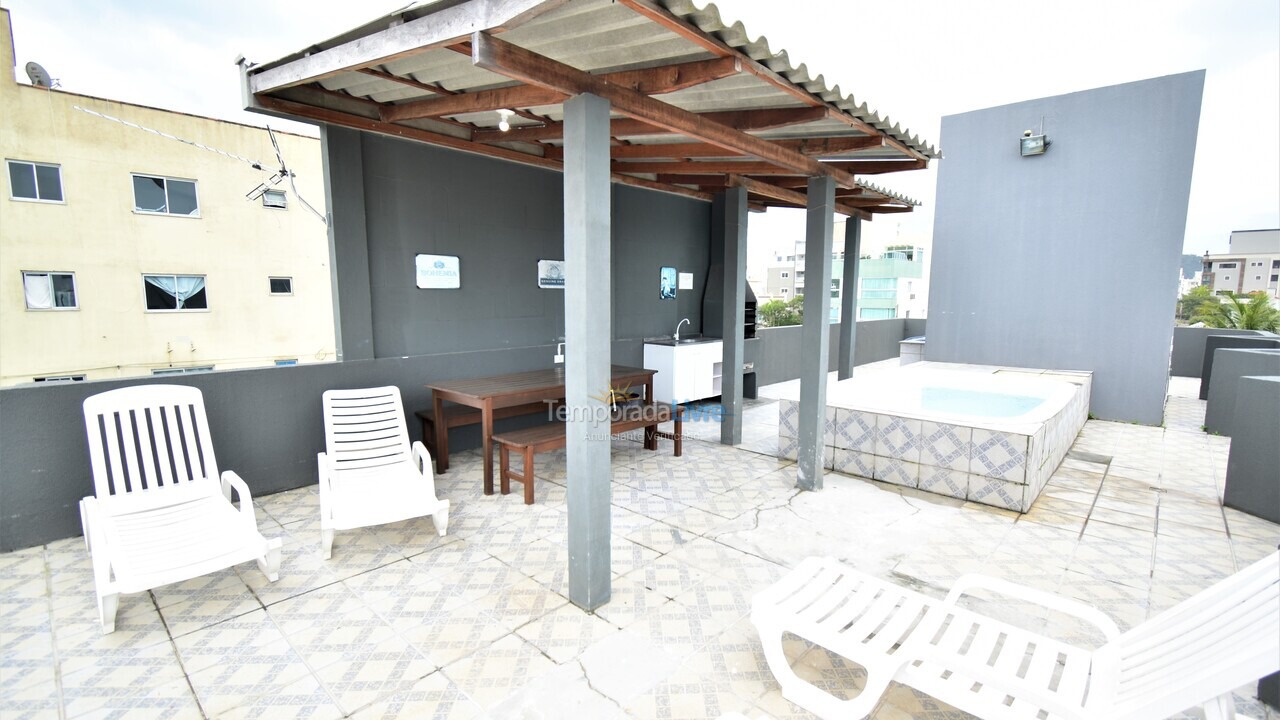 Apartment for vacation rental in Bombinhas (Mariscal)