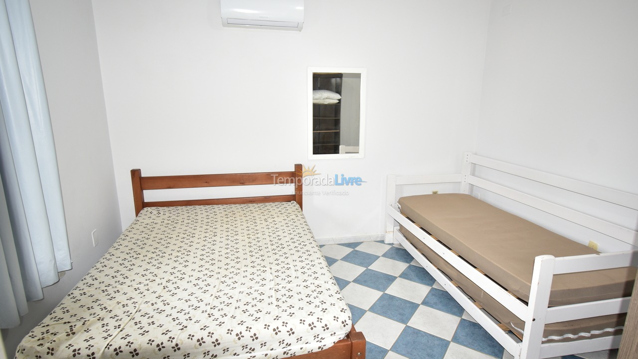 Apartment for vacation rental in Bombinhas (Mariscal)