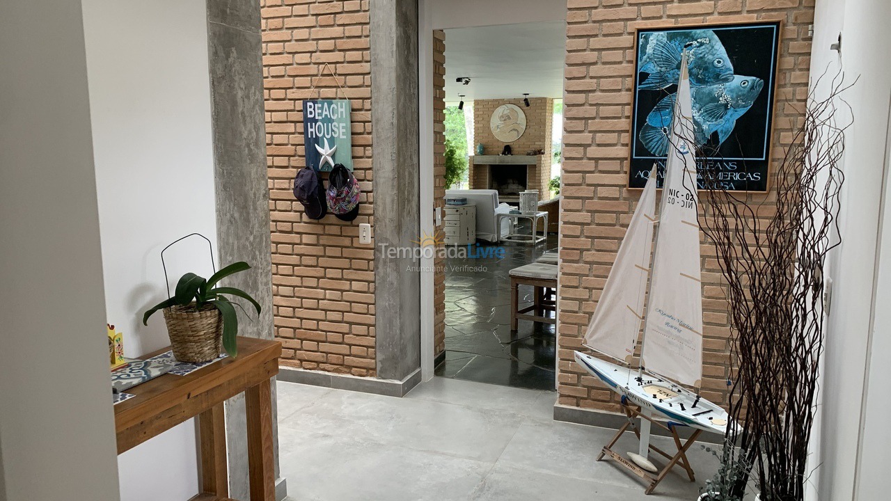 Casa para alquiler de vacaciones em Ubatuba (Praia do Tenório)