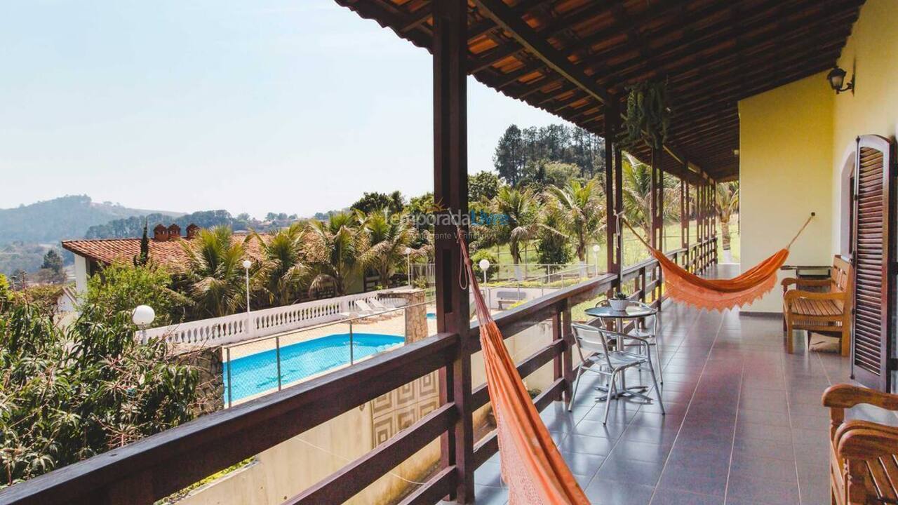 Chácara / sítio para aluguel de temporada em Atibaia (Chácaras Fernão Dias)