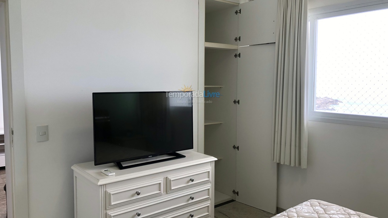 Apartamento para aluguel de temporada em Guarujá (Pitangueiras)