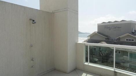 ATICO DUPLEX A 50M DE LA PLAYA