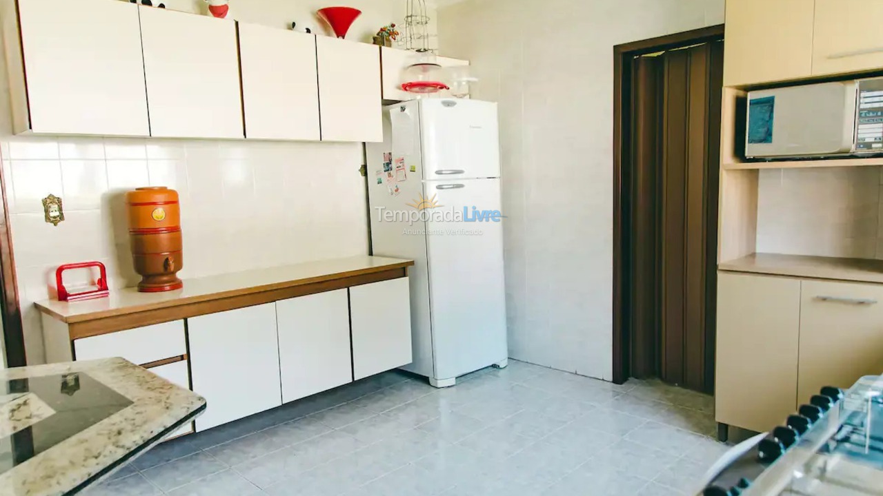 Chácara / sítio para aluguel de temporada em Atibaia (Chácaras Fernão Dias)