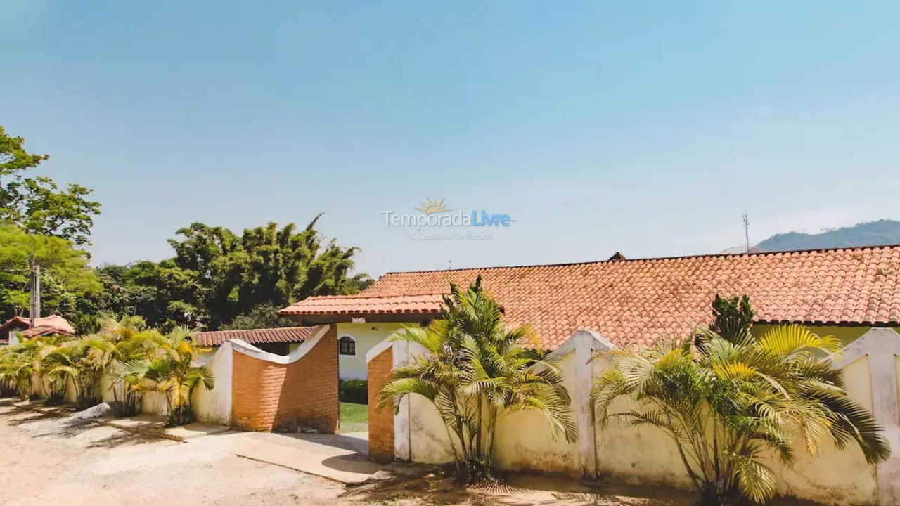 Chácara / sítio para aluguel de temporada em Atibaia (Chácaras Fernão Dias)