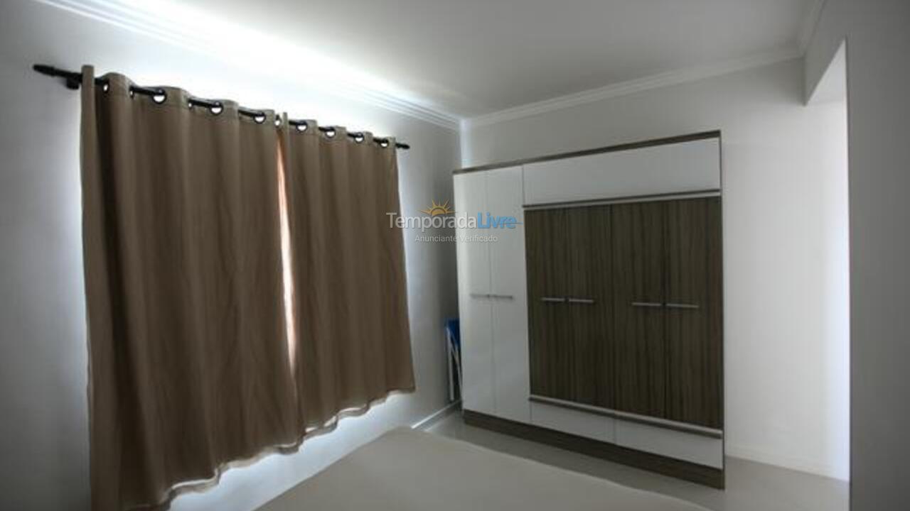 Apartment for vacation rental in Bombinhas (Canto Grande)