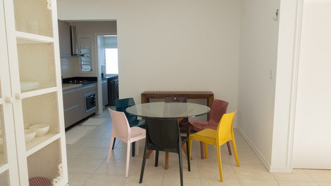 APARTAMENTO LINDO NA DOURADOS EM JURERÊ INTERNACIONAL