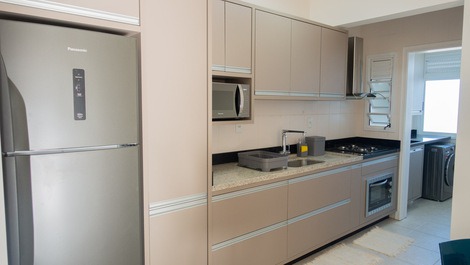 APARTAMENTO LINDO NA DOURADOS EM JURERÊ INTERNACIONAL