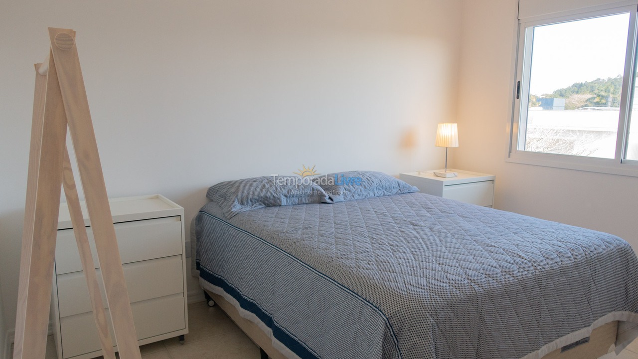 Apartamento para aluguel de temporada em Florianopolis (Jurerê Internacional)