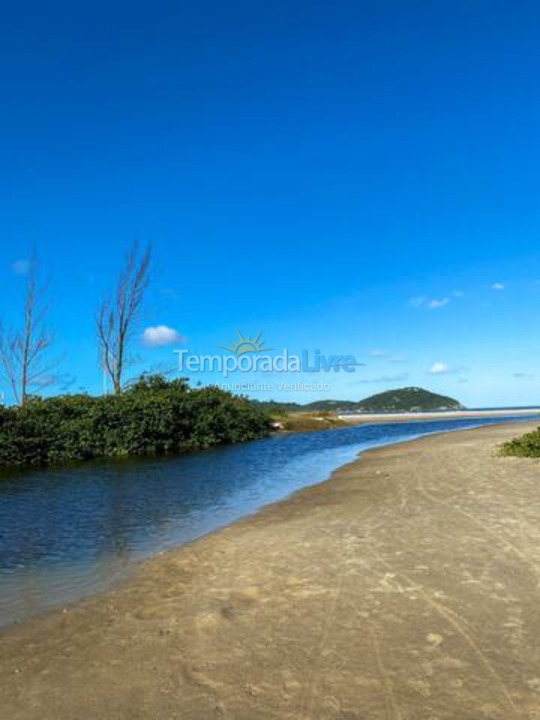 Casa para aluguel de temporada em Palhoça (Pinheira Mar Aberto)