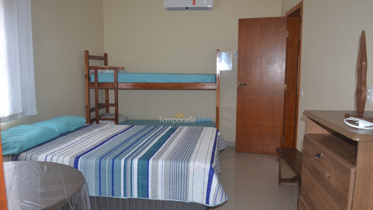 Casa para alquiler de vacaciones em Bertioga (Costa do Sol)