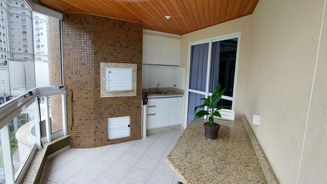 Sacada com churrasqueira