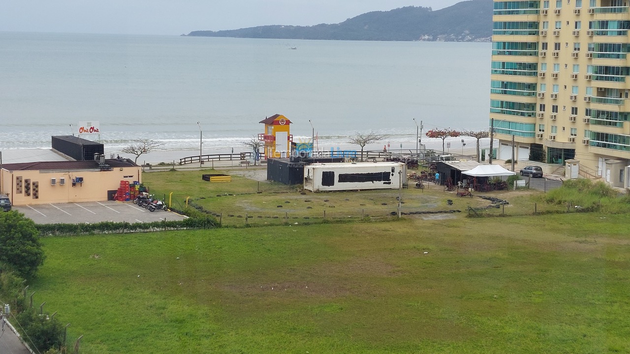 Apartamento para aluguel de temporada em Itapema (Meia Praia)