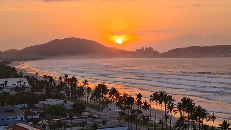 Apartment for rent in Guarujá - Enseada