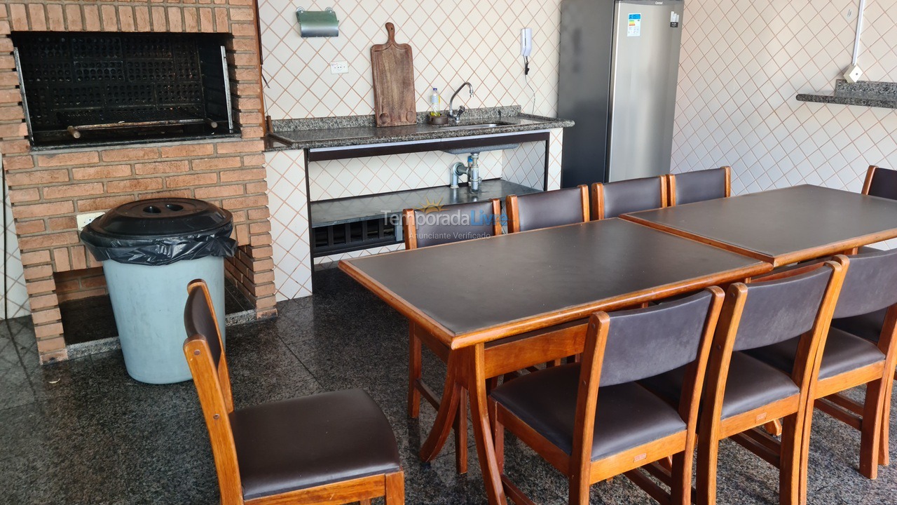 Apartment for vacation rental in Guarujá (Enseada)