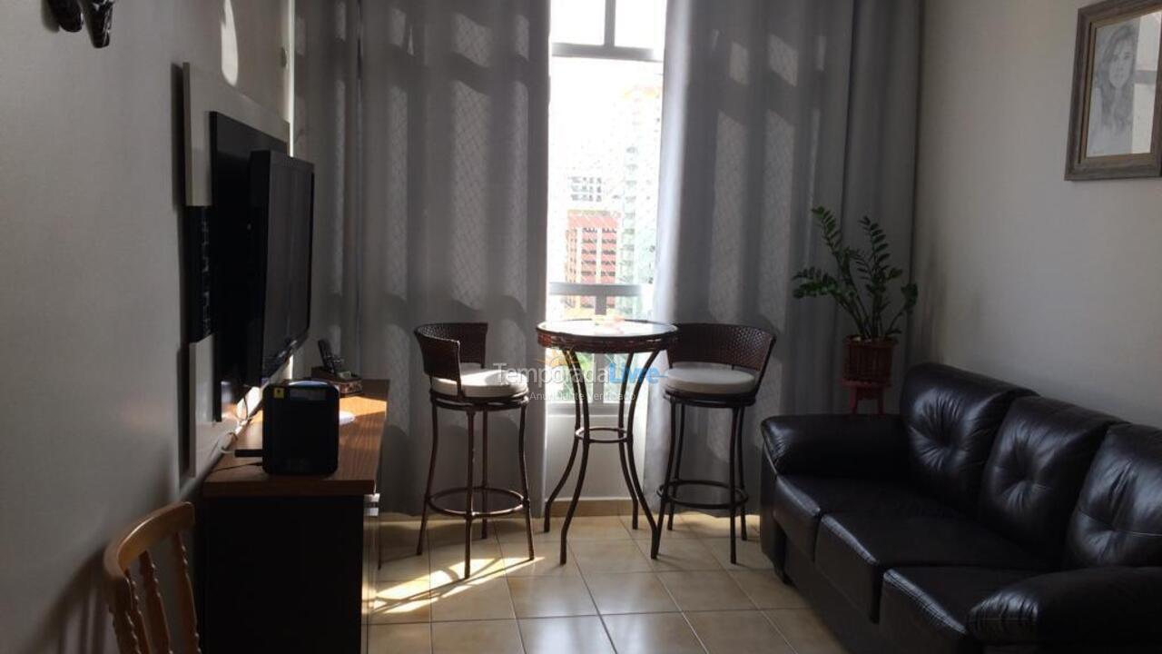 Apartamento para alquiler de vacaciones em Guarujá (Pitangueiras)