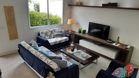 Condomínio Pé na Areia Maresias - Alto Padrão