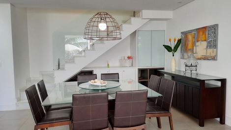 Condomínio Pé na Areia Maresias - Alto Padrão