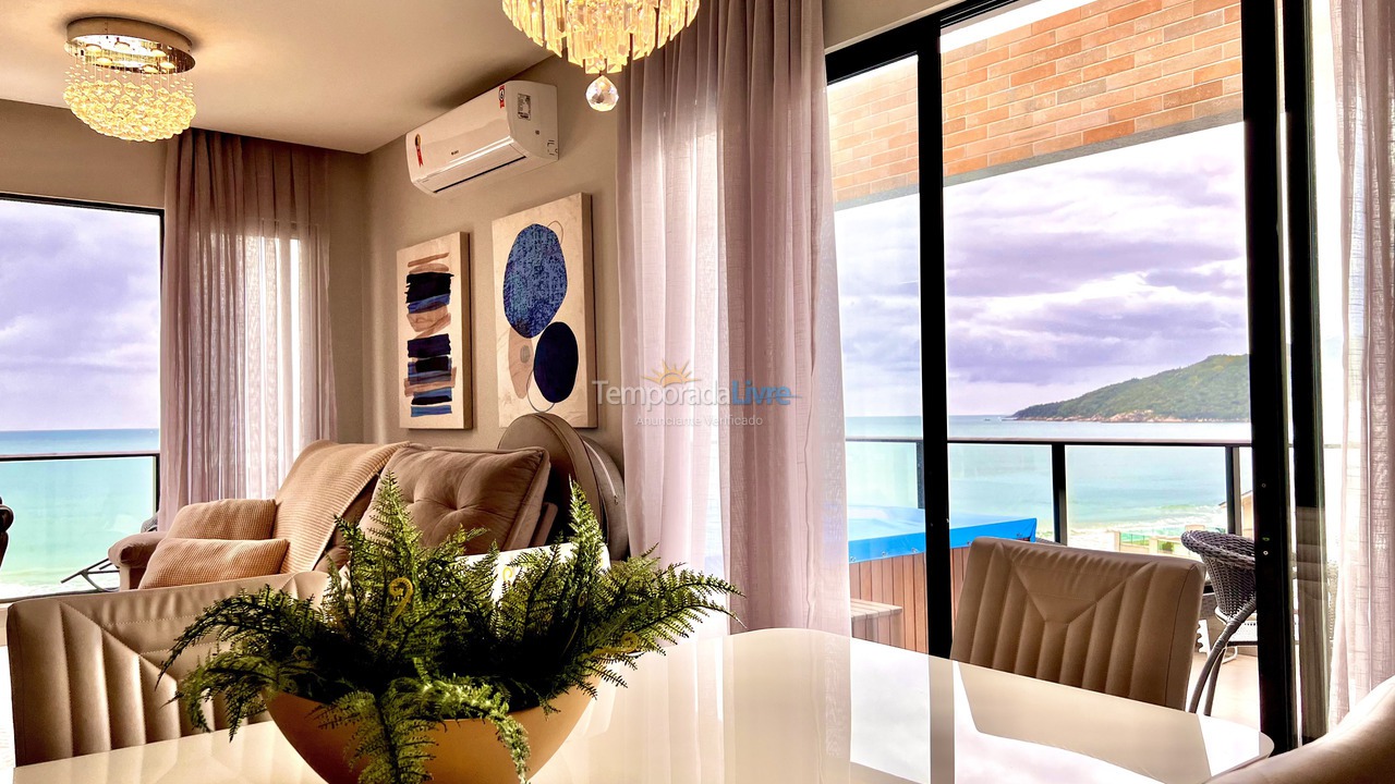 Apartment for vacation rental in Bombinhas (Canto Grande)