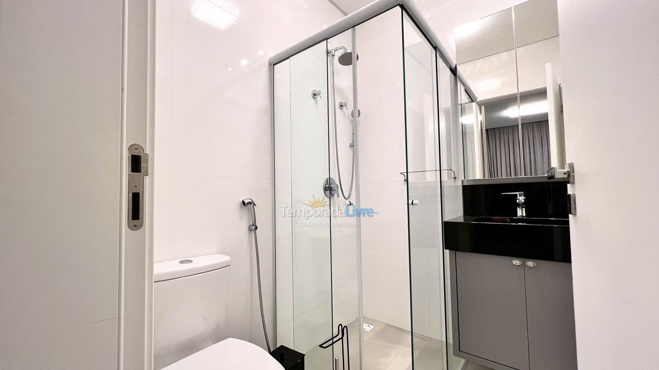 Apartment for vacation rental in Bombinhas (Canto Grande)