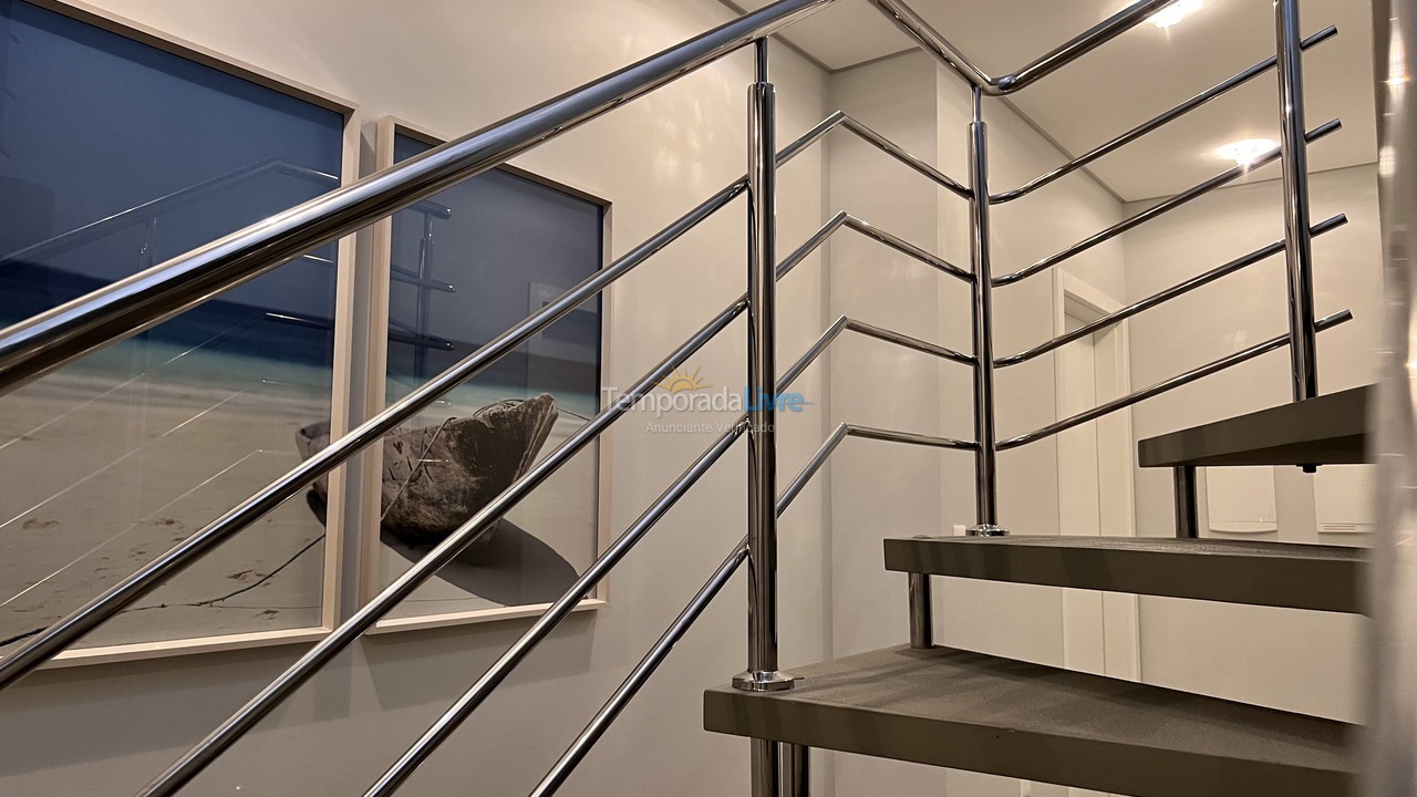 Apartment for vacation rental in Bombinhas (Canto Grande)