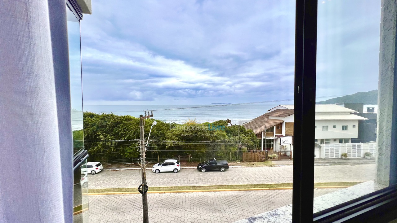 Apartamento para aluguel de temporada em Bombinhas (Canto Grande)