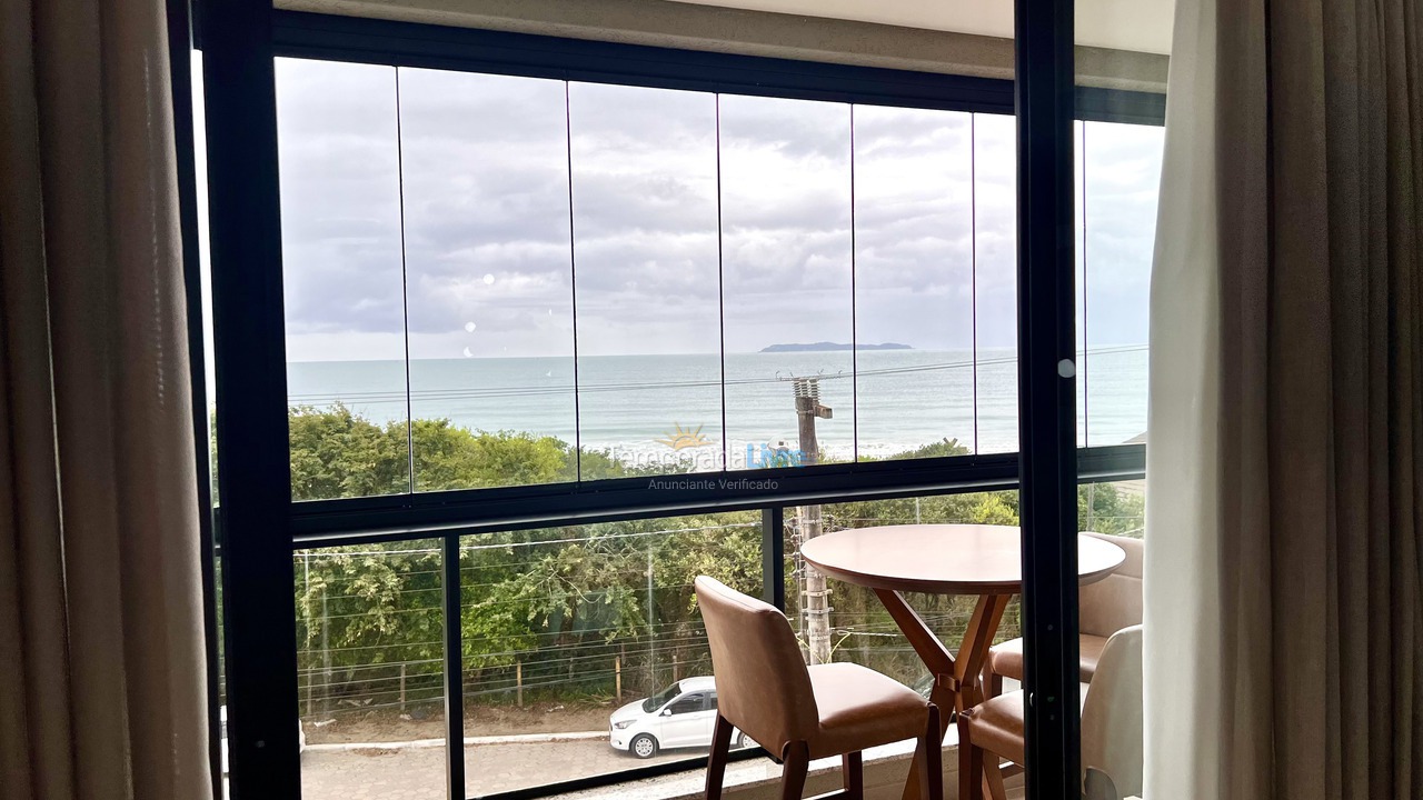 Apartamento para aluguel de temporada em Bombinhas (Canto Grande)