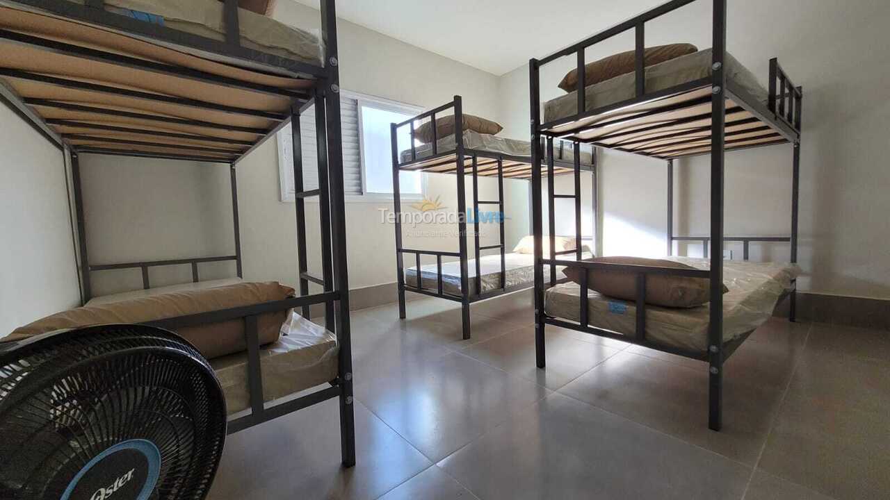 Apartamento para aluguel de temporada em Uberaba (Amoroso Costa)