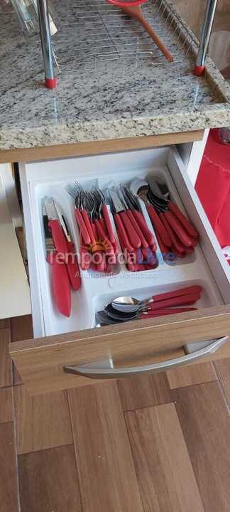 Casa para aluguel de temporada em Caraguatatuba (Martim de Sá)