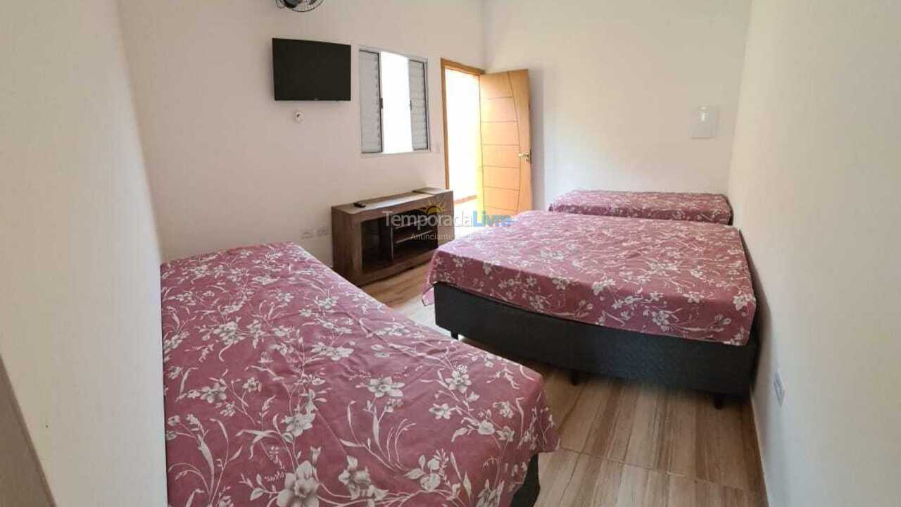 Casa para aluguel de temporada em Caraguatatuba (Martim de Sá)