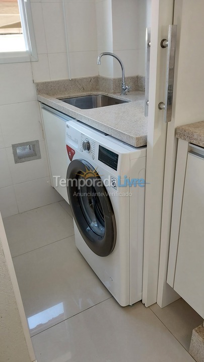 Casa para aluguel de temporada em Florianópolis (Jurere Tradicional)