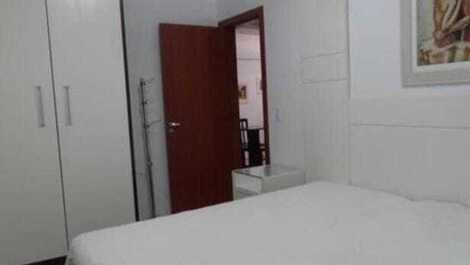 LINDO APARTAMENTO EM BOMBAS