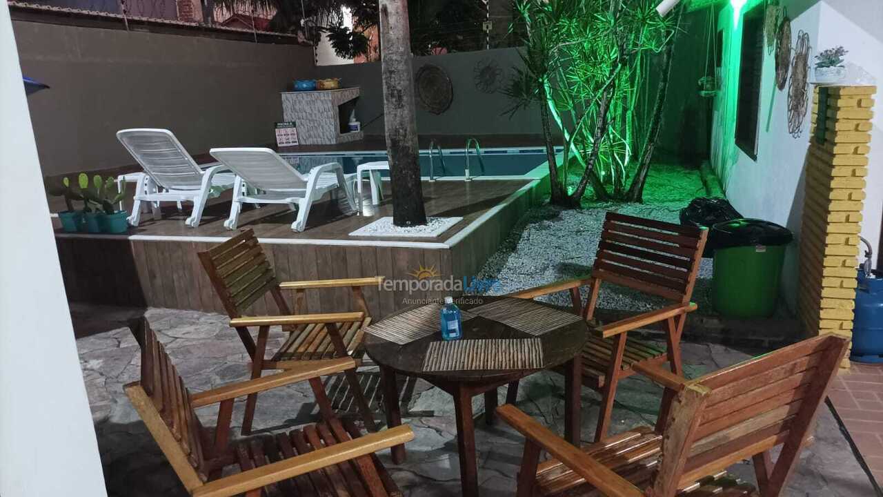 Casa para aluguel de temporada em Porto Seguro (Praia de Taperapuan)