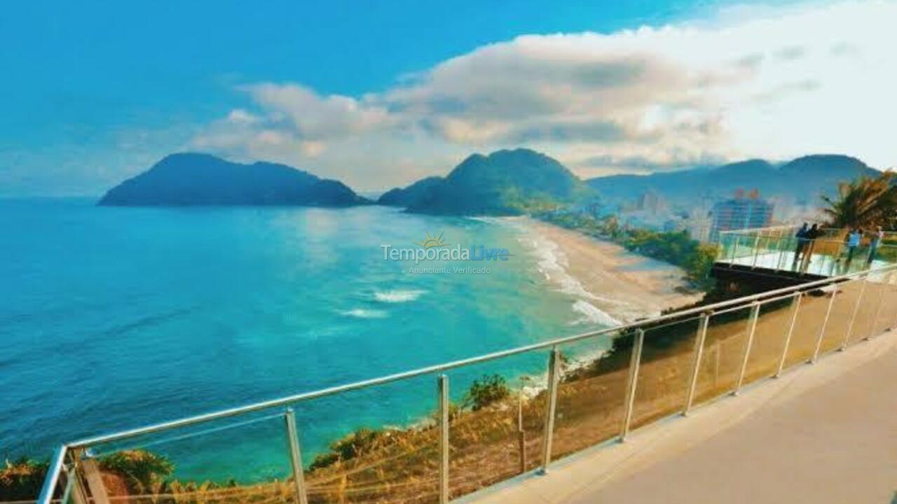 Apartment for vacation rental in Guarujá (Enseada)