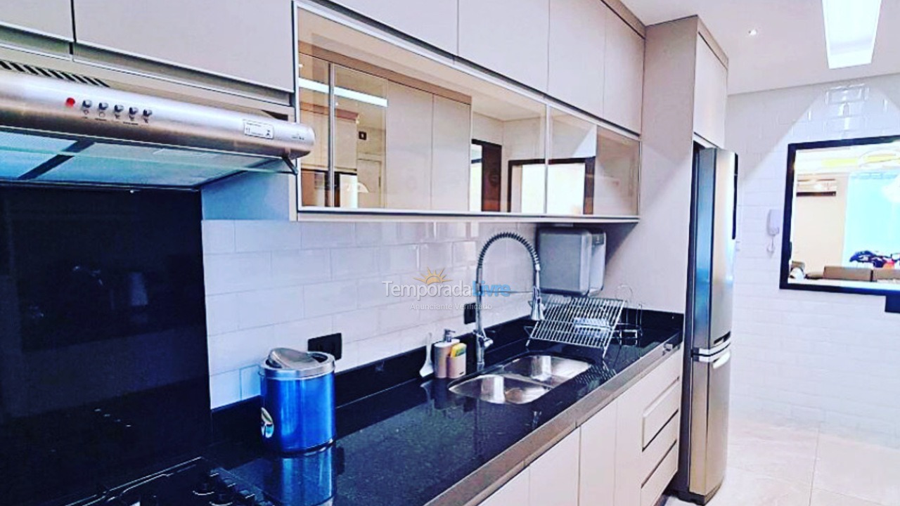 Apartment for vacation rental in Guarujá (Enseada)