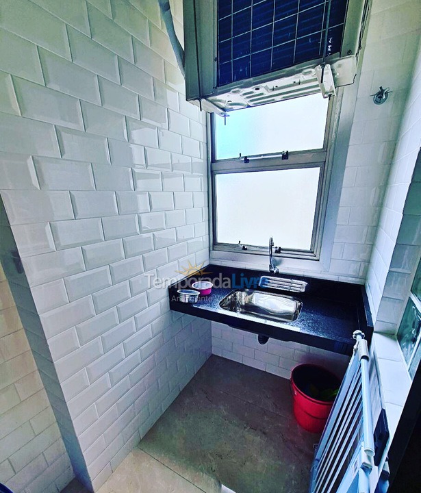 Apartment for vacation rental in Guarujá (Enseada)