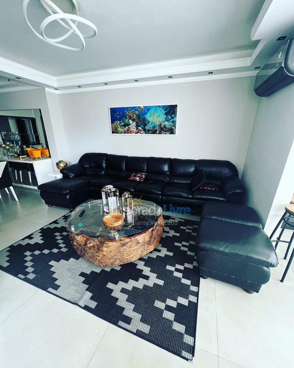 Apartment for vacation rental in Guarujá (Enseada)