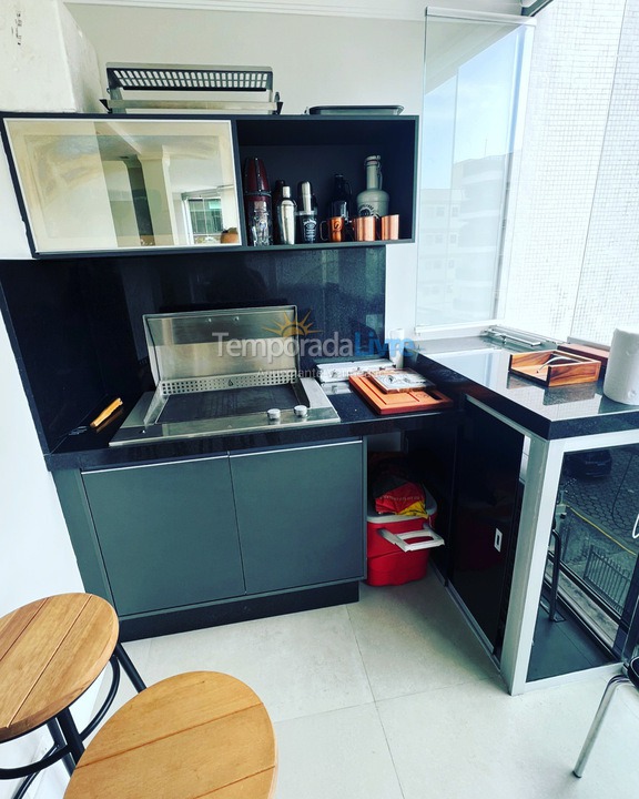 Apartment for vacation rental in Guarujá (Enseada)