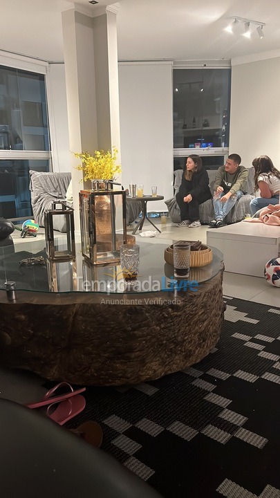 Apartment for vacation rental in Guarujá (Enseada)