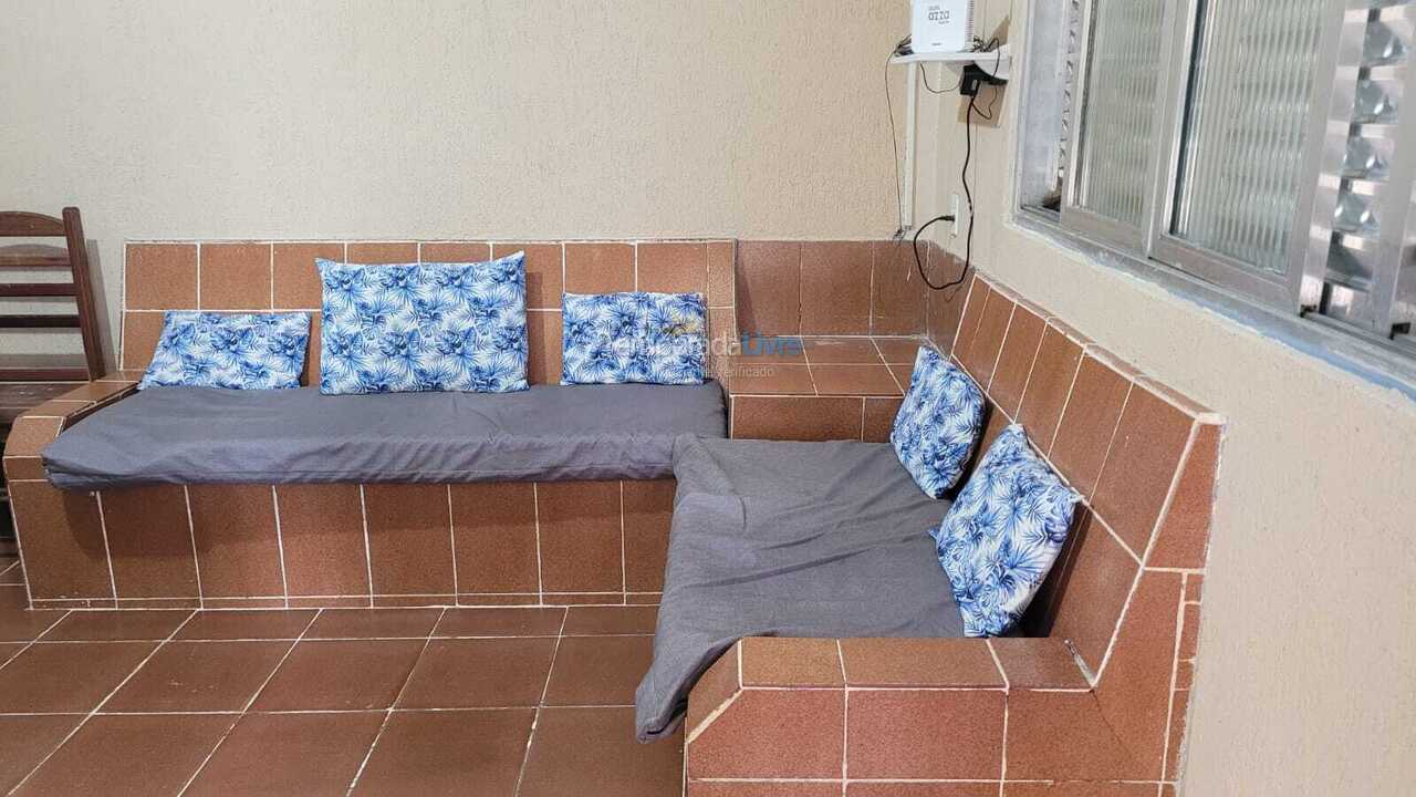 House for vacation rental in Ilha Comprida (Balneario Icarai)